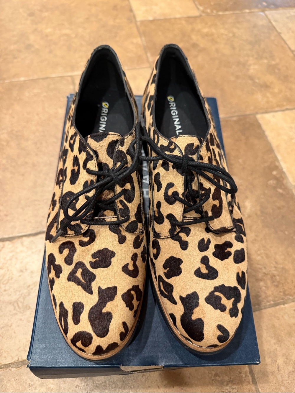 Cole Haan Leopard-Pattern Haircalf Oxford in Tan and Black - Picture 4 of 7